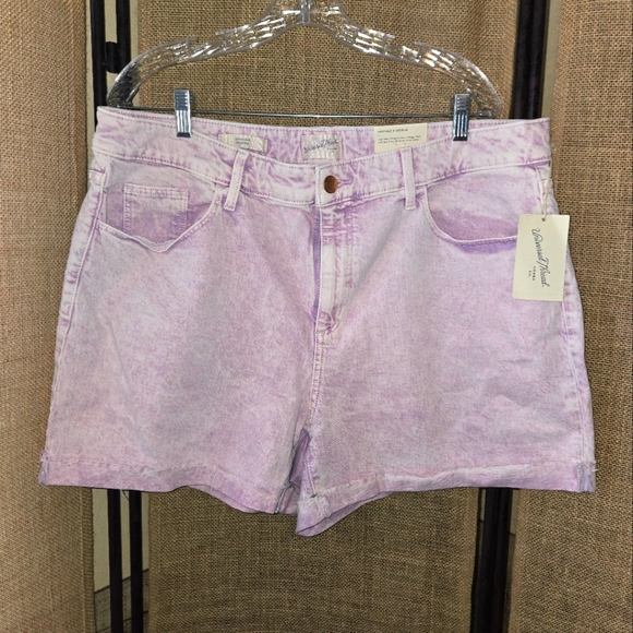 Universal Thread Pants - NWT Women's Universal Thread Purple Acid Wash 5 Pocket Shorts Size 18